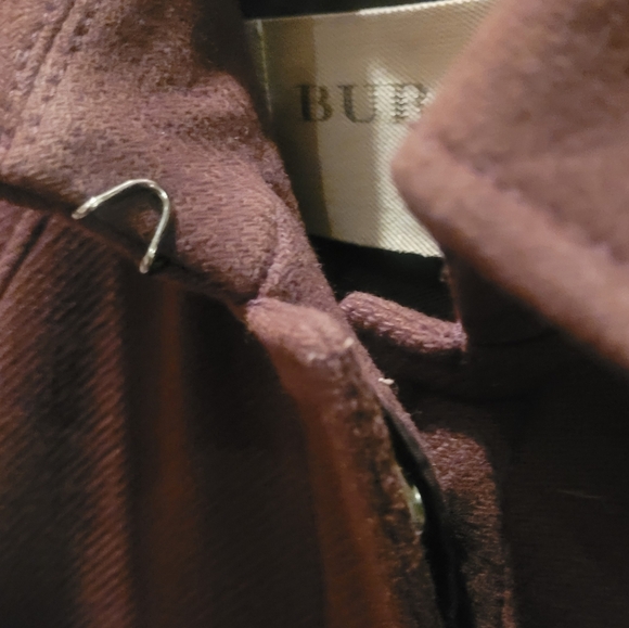 Burberry Brit burgundy wool pea coat with slightly puffed shoulder - Picture 8 of 8
